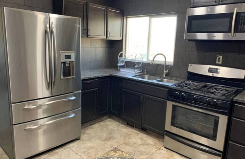 West Valley City House | Charming pet-friendly 3-bedroom house in lovely Salt Lake City