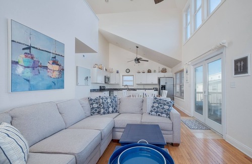 South Nags Head House | Charming Pet Friendly Oceanfront Nags Head Rental