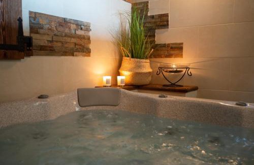 Gdow Villa | Charming place - Kraków Gdów Jacuzzi