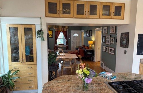 University House | Charming Platt Park Urban Getaway: entire 4 BR home