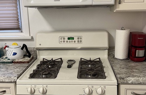 Absecon Apartment | Charming private apartment 10 mins to Atlantic City!