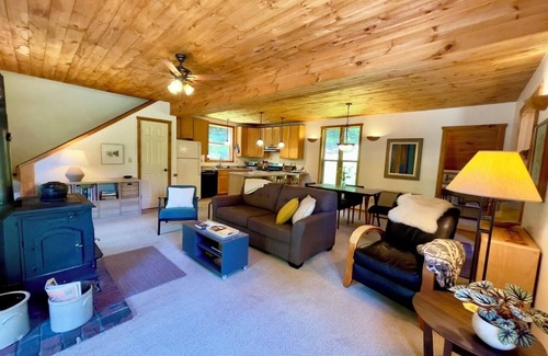 Waitsfield House | Charming Private Mountain Home