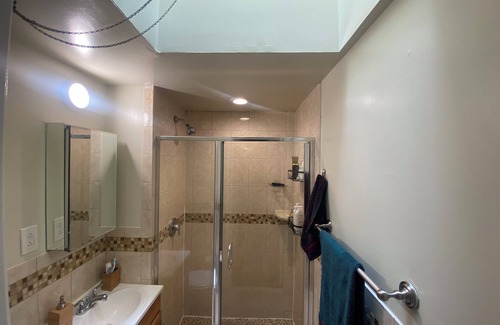 Washington Square West Apartment | Charming private room in 2-bedroom apartment with WiFi in Center city