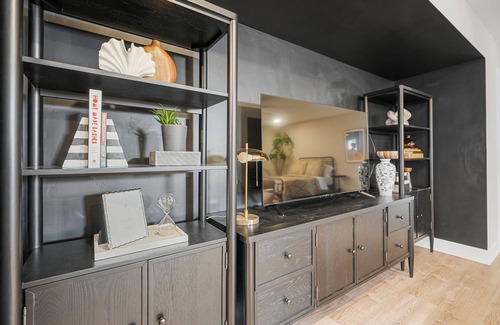 Turlock Apartment | Charming professionally designed studio in pleasant Turlock
