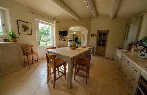 Rognes House | Charming Provence.