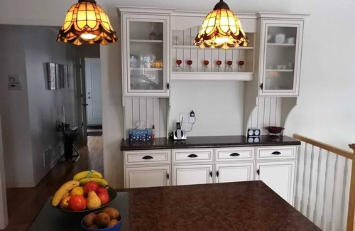 Sainte-Julie Villa | Charming Quality House 10 mins from ski, Private Pool Summer