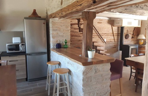 Varaire House | Charming Quercy barn from the mid-19th century 10 people