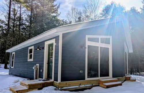 Fish Creek House | Charming quiet 2-bedroom house set in a cedar forest in welcoming Fish Creek
