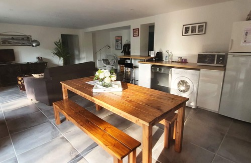 Urrugne Apartment | Charming quiet 3-room apartment, terrace, garden, stream