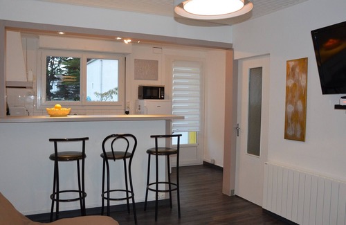 Saint-Hilaire-de-Riez House | Charming Renovated House with Garden, WiFi, 1200m from Beach