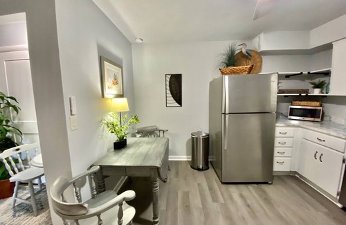 Dunnellon House | Charming Rainbow River Rental: Prime Central Location for Monthly Rent
