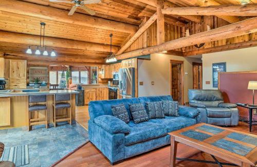 Rapid City House | Charming Rapid City Cabin 15 Mi to Mt Rushmore!