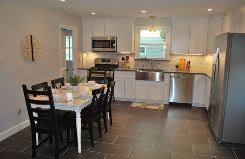 Margate City House | Charming recently reno'd 4-Bed Shore Home. Longer-term winter rates available