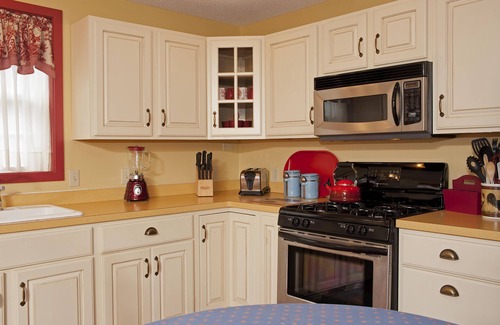Beachwood-Bluffton House | Charming RedBird Cottage- On A Back Dune, Walk To The Beach