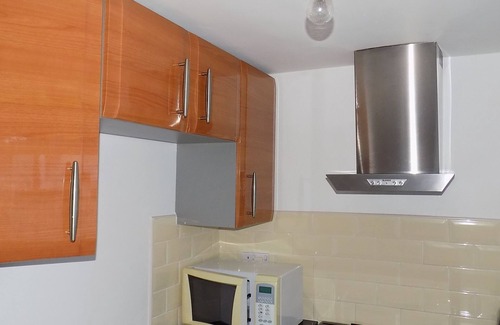 Bont Newydd House | Charming refurbished traditional town house 4 bed "Aunty Mary's",families,groups
