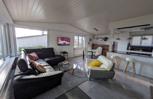 La Neuveville House | Charming Renovated Villa with Lush Garden & Hot Tub , La Neuveville, Switzerland