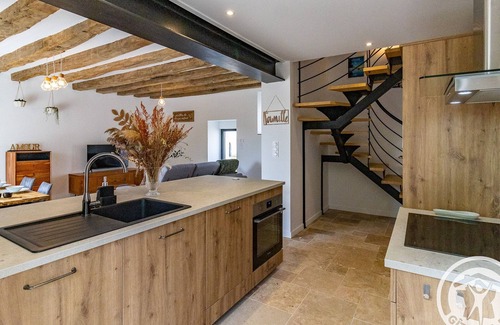 Vivy Cottage | Charming renovated, air-conditioned and spacious cottage for 4 in Vivy