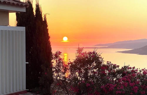 Viggianello Apartment | Charming renovated apartment, 2 pers., breathtaking view between sea & mountains "U Nidu".