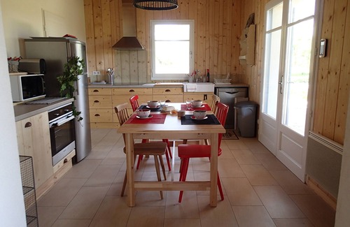 Hostens House | Charming renovated Landes house: La Bergerie