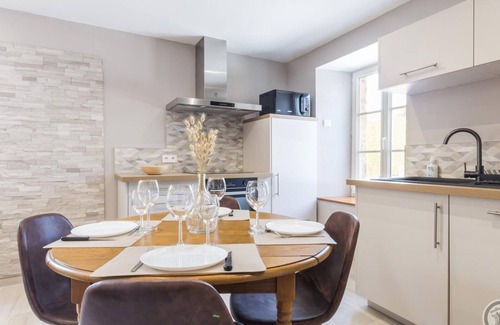 Creances Cottage | Charming Renovated Stone House with Garden, near Beach in Créances
