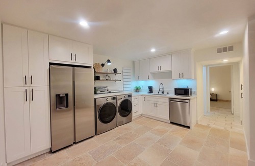 Laguna Hills House | Charming Renovated Guest House