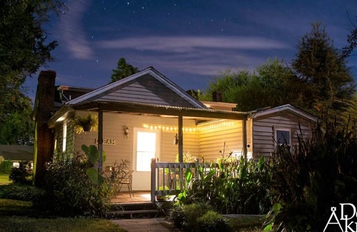 Como House | Charming restored Victorian Farmhouse and cottage on a large rural lot.