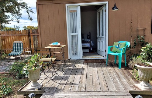 Como House | Charming restored Victorian Farmhouse and cottage on a large rural lot.