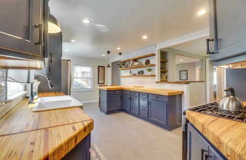 Fry's Spring House | Charming Retreat in Charlottesville w/Deck!