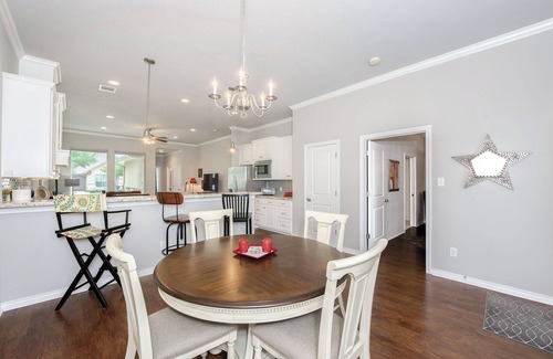 College Station House | Charming Retreat in College Station