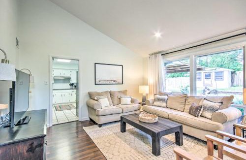 National Hills House | Charming Retreat about 1 Mi to Augusta National!