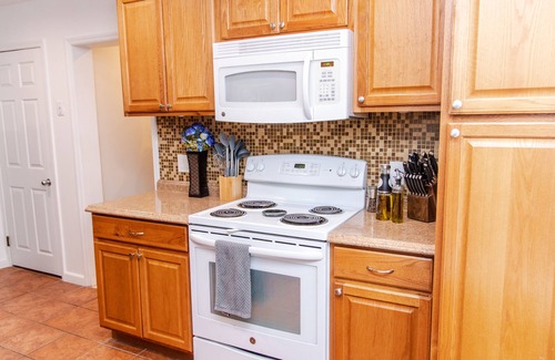 West Conshohocken House | Charming Retreat - Close to Downtown Conshohocken