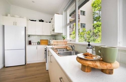Sydney Apartment | Charming Retreat in Exclusive Glebe Estate