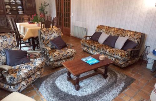 Henansal House | Charming Retreat in Hénansal