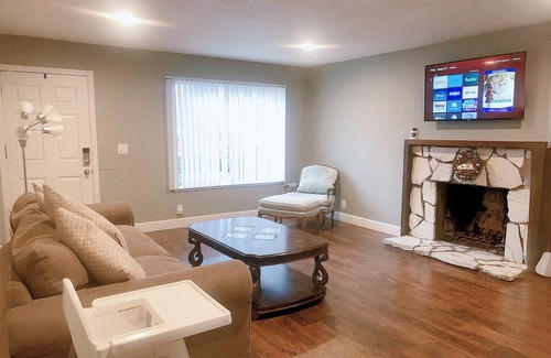 Berryessa House | Charming Retreat in the Heart of San Jose - Your Perfect Getaway!