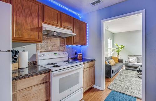 Enderly Park House | Charming Retreat, Sleeps 8, & Just Minutes from Uptown