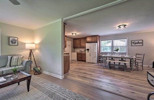 Browns Summit House | Charming Retreat on 5 Acres w/Deck & Grill!