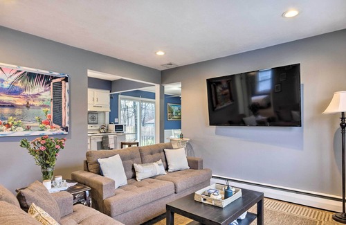 Rocky Point House | Charming Rocky Point Home ~ 1 Mi to Beach!