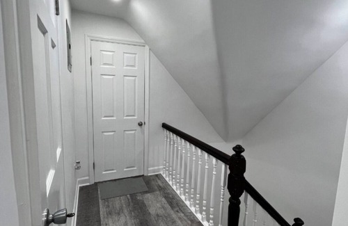 Queens House | Charming room in a house located in a beautiful area of Queens, with AC and WiFi