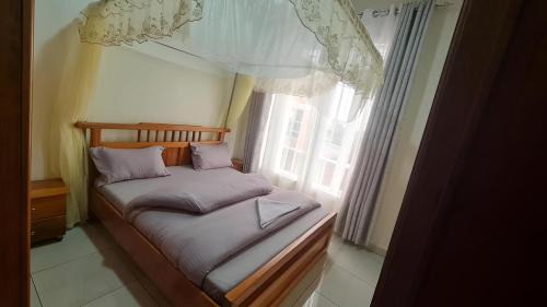 Western Province House | Charming Room in Kayove, Rwanda - Your Perfect Getaway