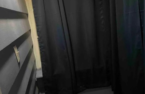 Roselle House | Charming Room With half Private bathroom Medical#6