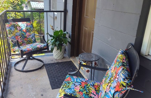 Port Tampa City Apartment | Charming, rooming. Quiet, secure place,Close to water