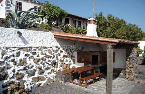 Brena Baja Apartment | Charming Rural House Lina Medina with Private Pool and Stunning Sea Vi