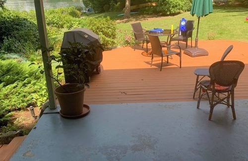Putnam Valley House | Charming rustic and chic lake-front 3-bedroom house in serene Putnam Valley