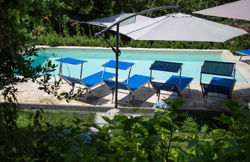 Cissano House | Charming Rustic "Blue house"