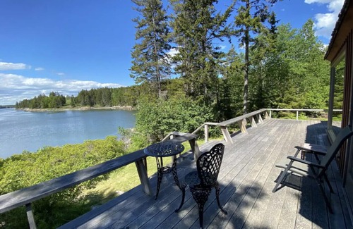 Vinalhaven House | Charming Rustic Cottage on Mill Creek