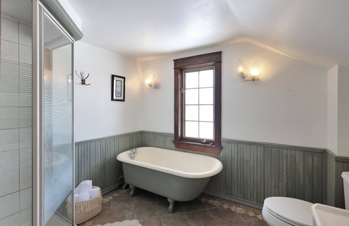 Caledonia Other | Charming Rustic Farmhouse