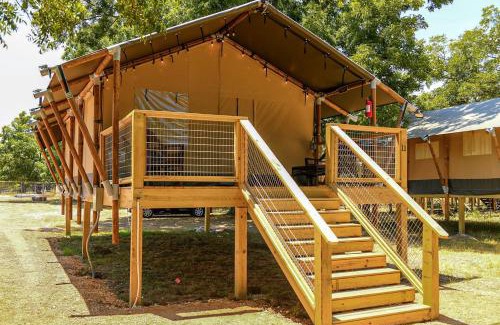 Fentress Other | Charming Safari Tent with Fire Pit and Barbecue in Staples, Texas