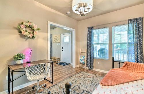 Highland Park House | Charming San Antonio Home about 4 Mi to Downtown