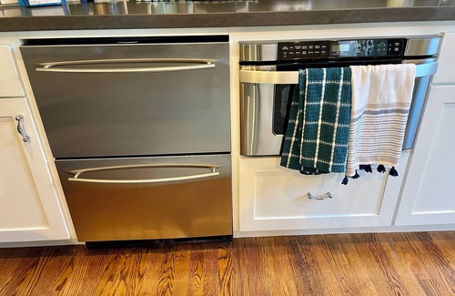 Edgewood Park House | Charming San Carlos 1Br/1Ba with Patio
