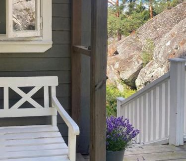 Jomfruland House | Charming Sea Cabin On Fluer By Kragerø